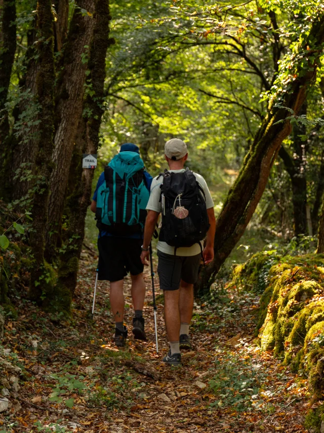 Hikers on the GR 652 in Bouriane