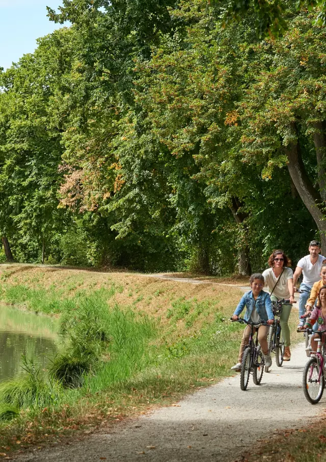 Canal de Montech à vélo