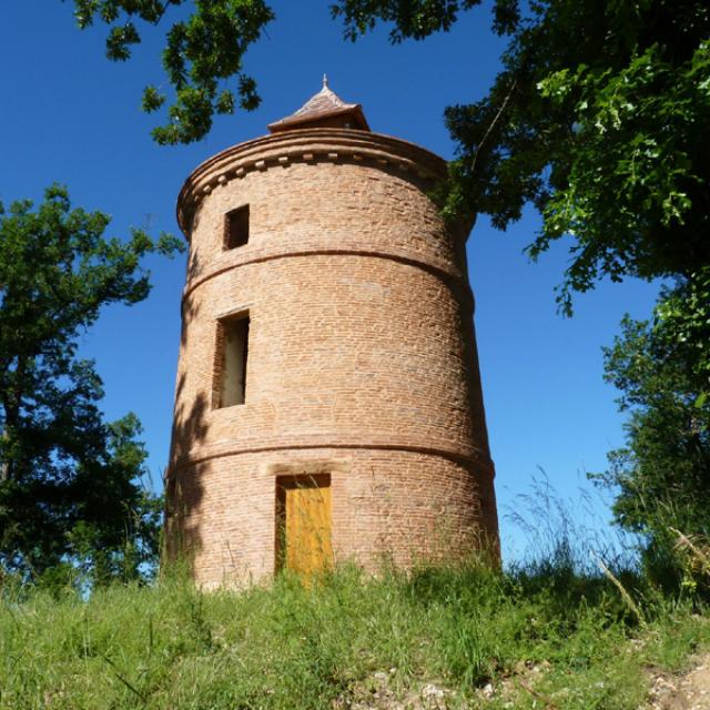 ©montaubantourisme Bressols Pigeonnier