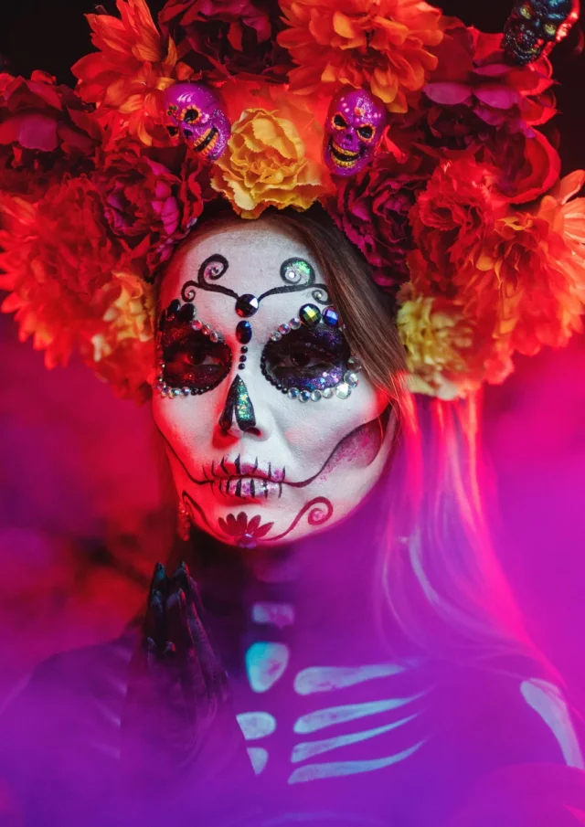 690822-halloween-2021-a-paris-dia-de-los-muertos-sur-un-rooftop-canon-de-montmartre.jpg