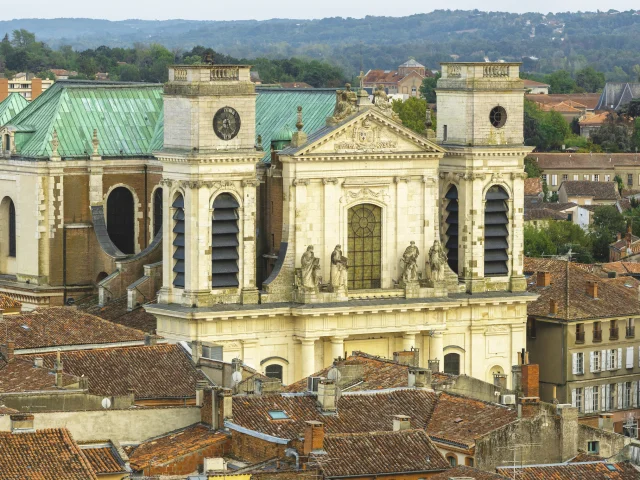 Europe, France, Occitanie, Midi-Pyrénées, Tarn-et-Garonne, Montauban, Cathédrale baroque Notre-Dame de l'Assomption,  // Europe, France, Occitanie, Midi-Pyrenees, Tarn-et-Garonne, Montauban, Baroque Notre-Dame de l’Assomption Cathedral,