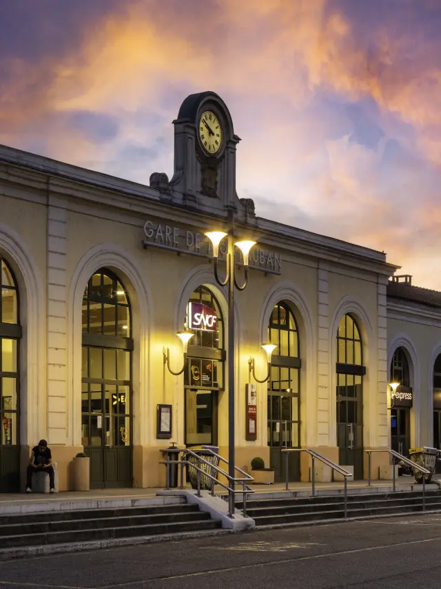 Europe, France, Occitanie, Midi-Pyrénées, Tarn-et-Garonne, Montauban, Villebourbon,  // Europe, France, Occitanie, Midi-Pyrenees, Tarn-et-Garonne, Montauban, Villebourbon,