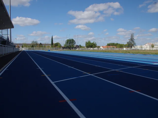 Infrastruture Pisteathletisme@villemontauban 3804 4