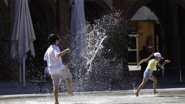 Europe, France, Occitanie, Midi-Pyrénées, Tarn-et-Garonne, Montauban, Place Nationale, // Europe, France, Occitanie, Midi-Pyrénées, Tarn-et-Garonne, Montauban, Place Nationale,