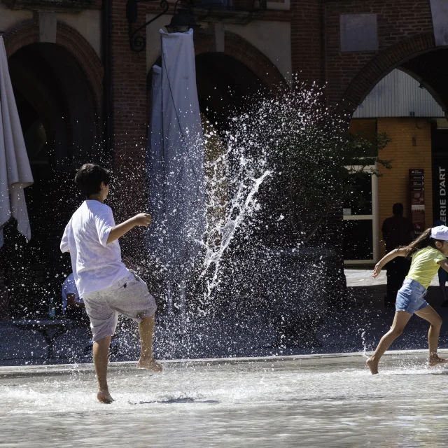 Europa, Francia, Occitanie, Midi-Pyrénées, Tarn-et-Garonne, Montauban, Place Nationale, // Europa, Francia, Occitanie, Midi-Pyrénées, Tarn-et-Garonne, Montauban, Place Nationale,
