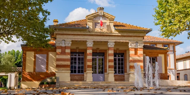 Ot 2024 Escatalens Place Mairie@montauban Tourisme 4