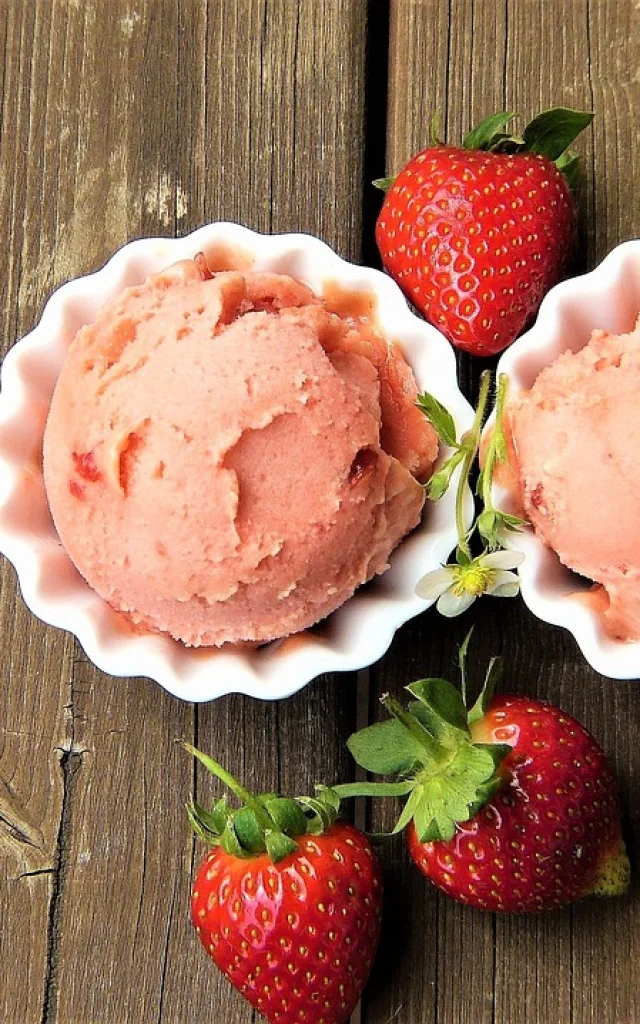 Helado De Fresa@image Par Silvia De Pixabay