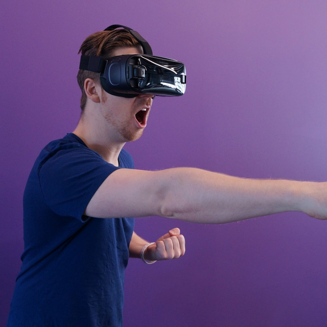 vr-3559837-1280.png