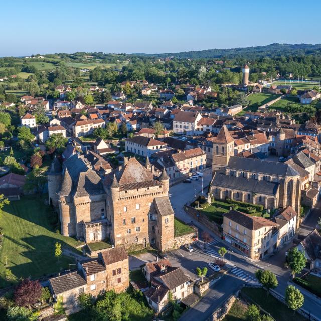 Village de Lacapelle-Marival vu du ciel