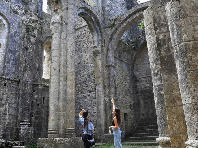 En la antigua abadía de Marcilhac sur Célé