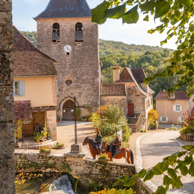 Rando Équestre En Vallée Du Célé Corn © Ariane Fornia 201019 104925