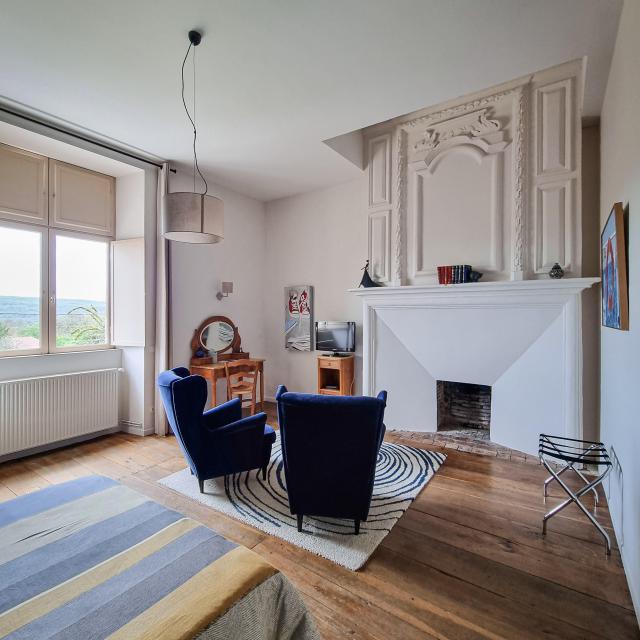 Chambre avec une magnifique cheminée - Le Grézalide