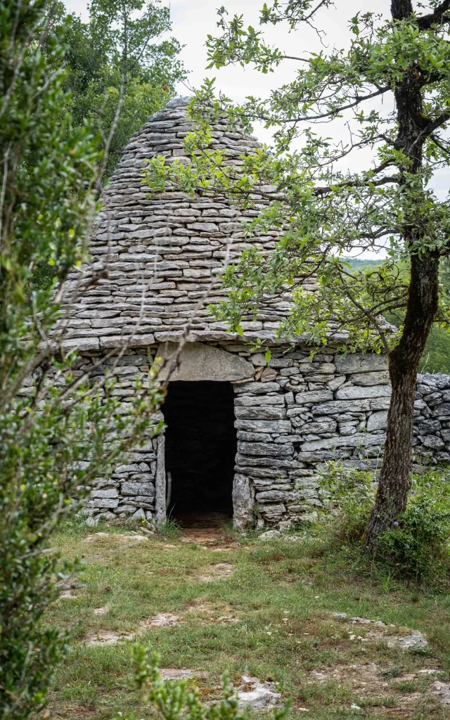 Caselle en été à Marcilhac-sur-Célé