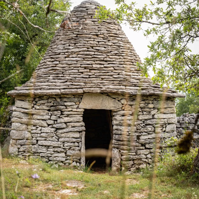 Caselle remarquable sur la randonnée de Marcilhac-sur-Célé