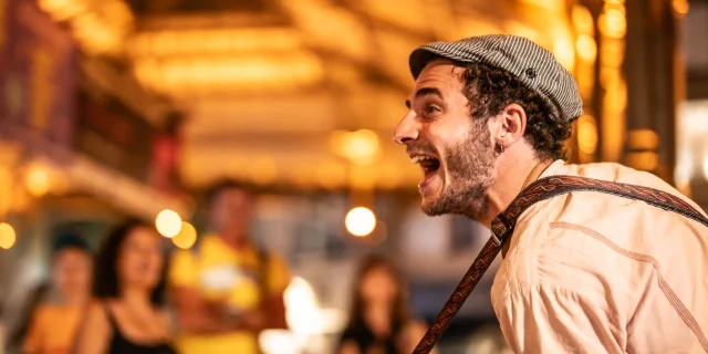 Visite chantée avec le comédien et musicien Roméo Boccara