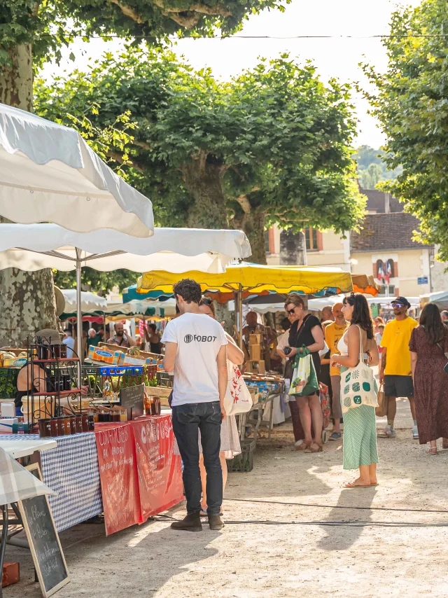 Au marché de Marcilhac-sur-Célé
