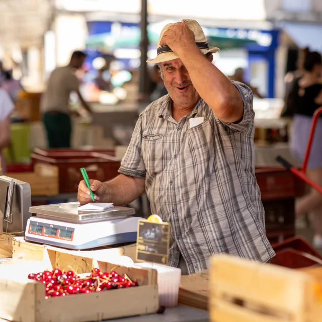 Marche De Figeac Malika Turin 2176 Web