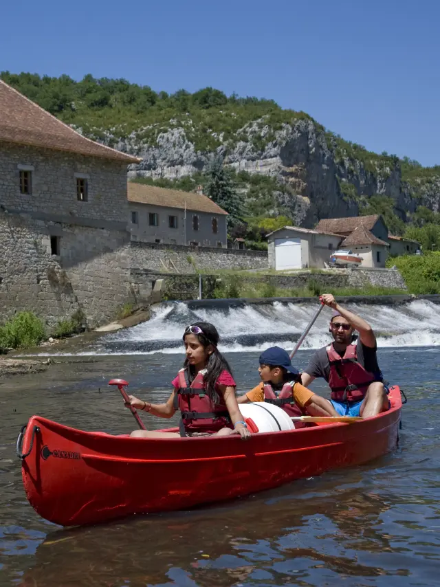 Canoë à Cabrerets