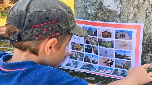 Une carte, un village à Anglars