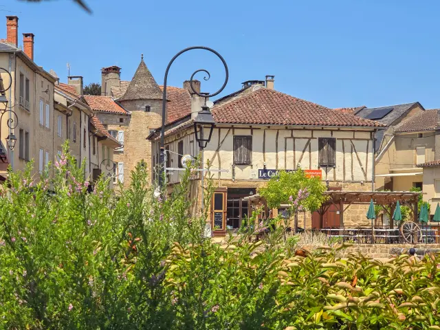 Lacapelle-Marival
