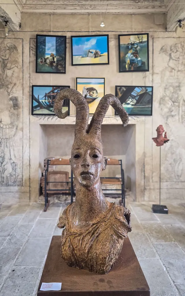 Exposition temporaire au château de Lacapelle-Marival