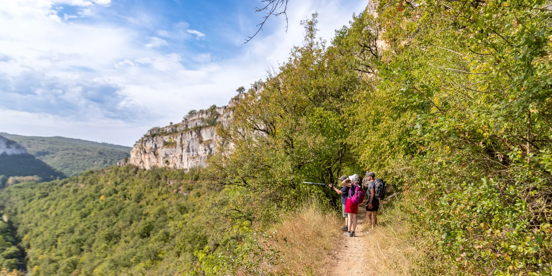 Hike along the GR651 – the Brengues hills