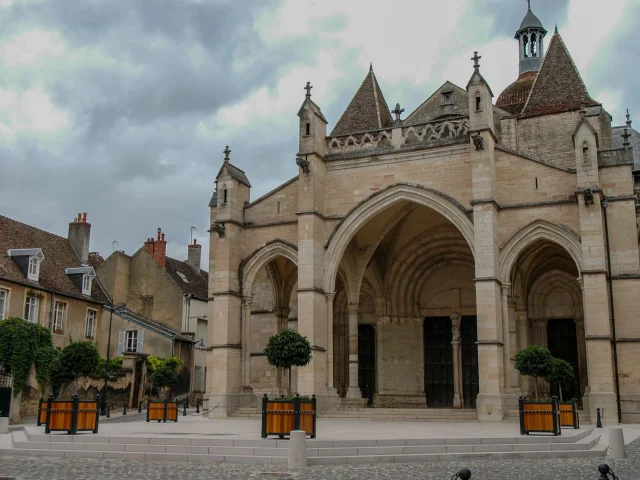 Église notre Dame à Beaune