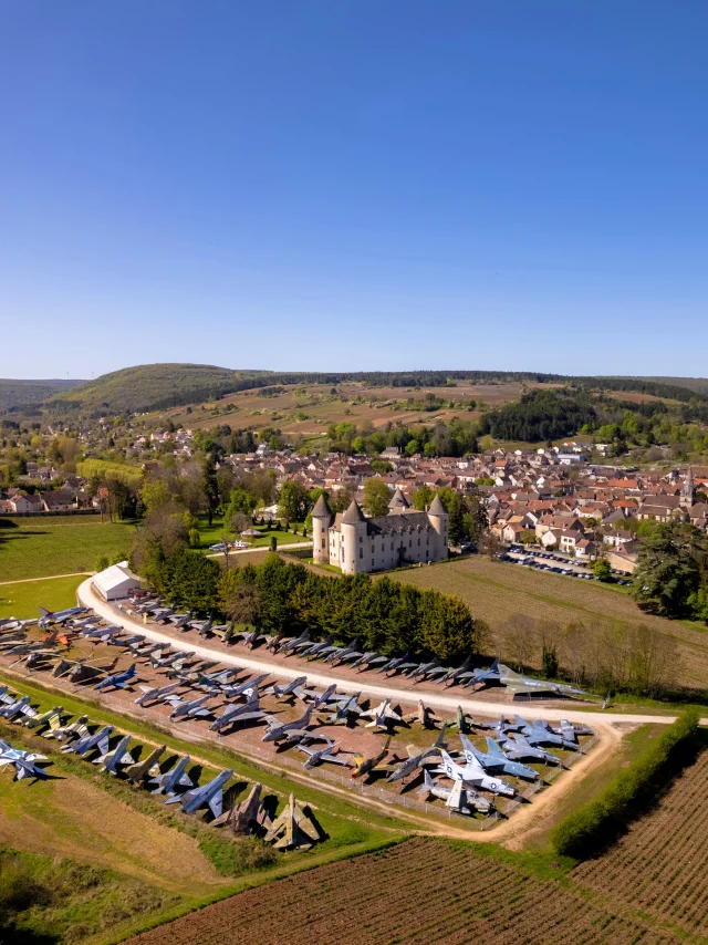 Chateau De Savigny Les Beaune - Route des Grands Crus de Bourgogne