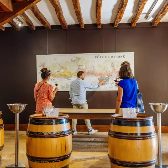 Chateau De Meursault - Route des Grands Crus de Bourgogne