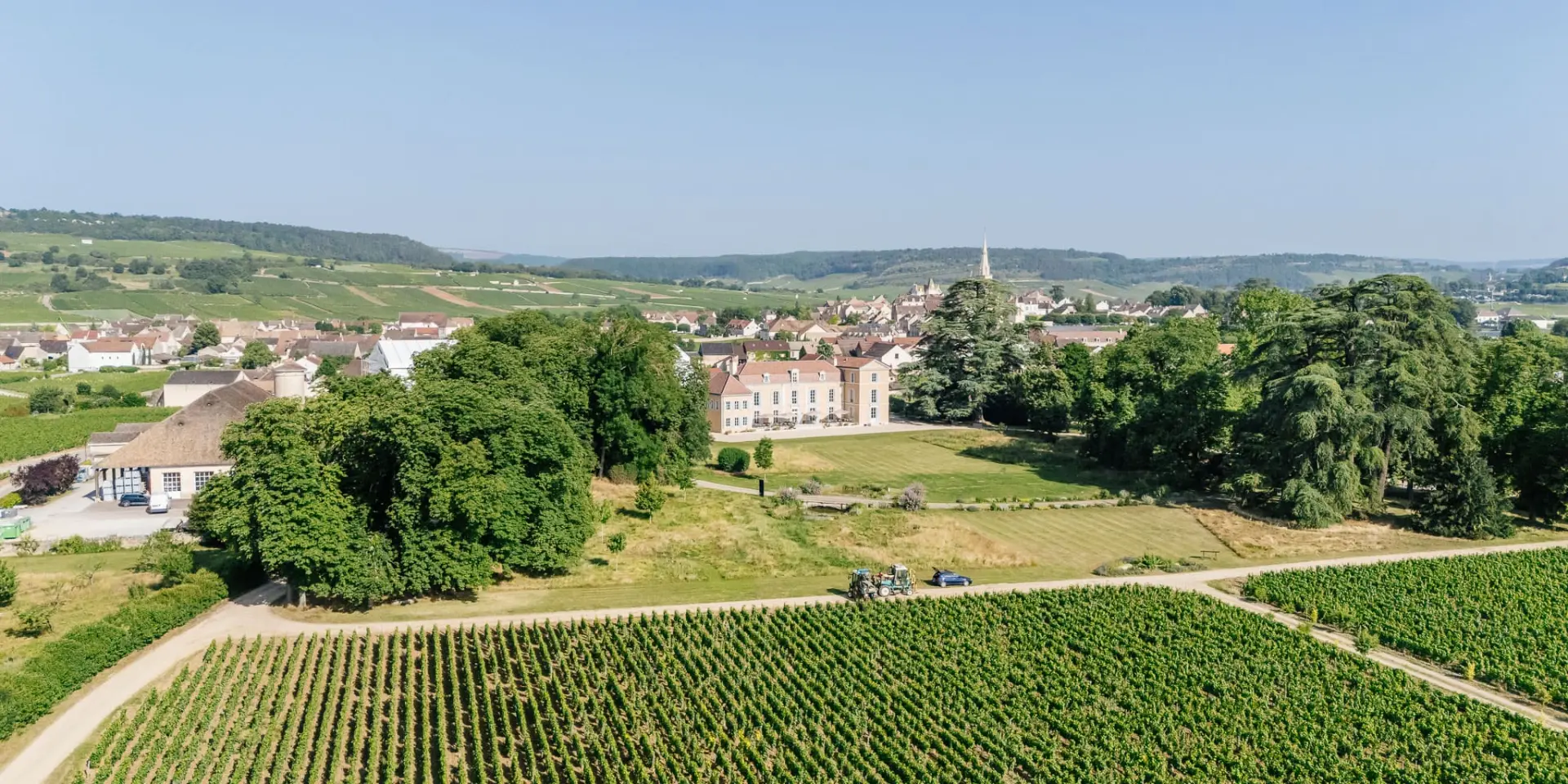 Chateau De Meursault - Route des Grands Crus de Bourgogne