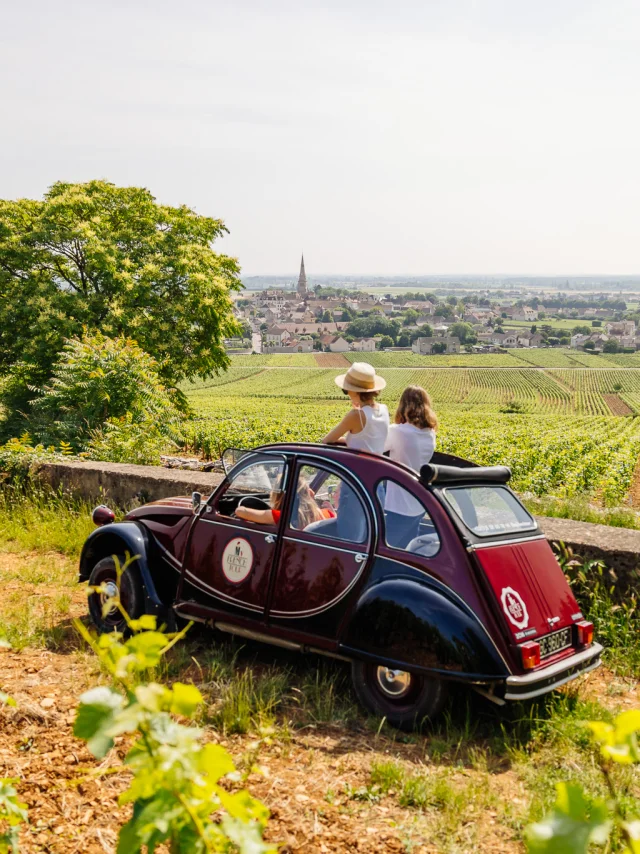 Excursion 2CV sur la Route des Grands Crus de Bourgogne. French Tour