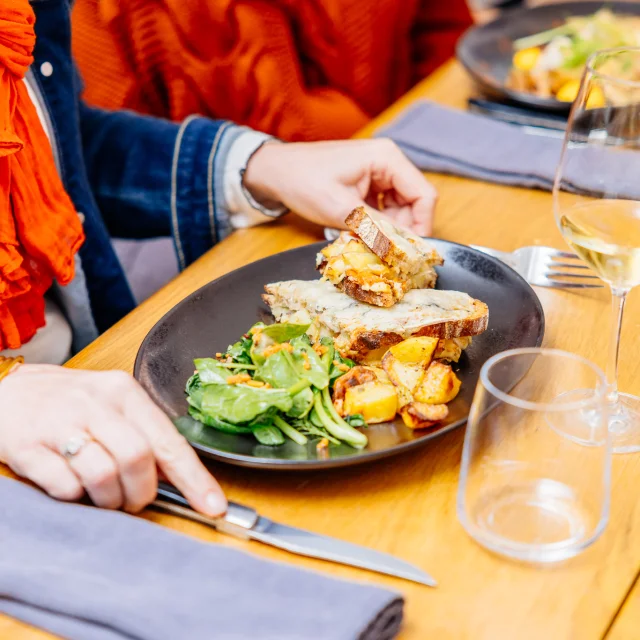 Restaurant les Pinardiers in Savigny-lès-Beaune