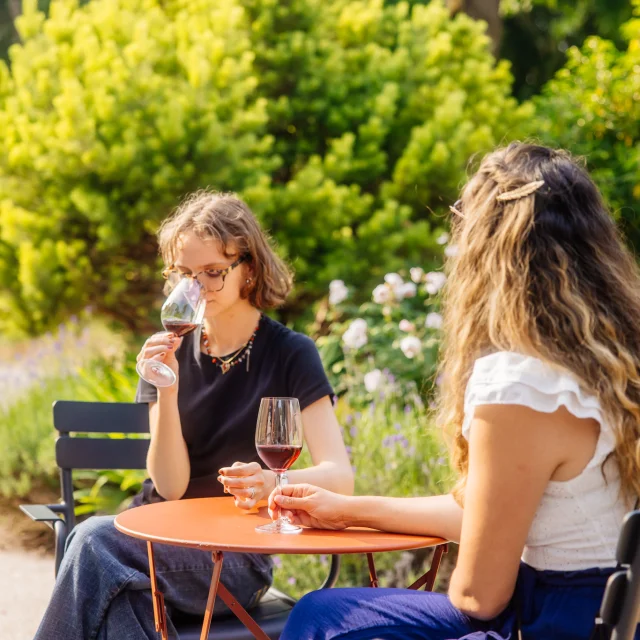 L'œnothèque Dufouleur Frères à Nuits-Saint-Georges