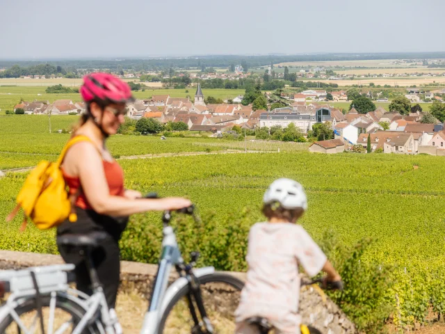 Vélo sur la Voie des vignes en famille