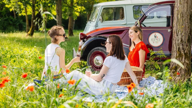 Excursion 2cv - My French Tour - Route des grands Crus de Bourgogne