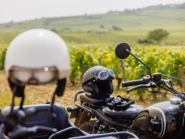 Side Car sur la Route des Grands Crus de Bourgogne