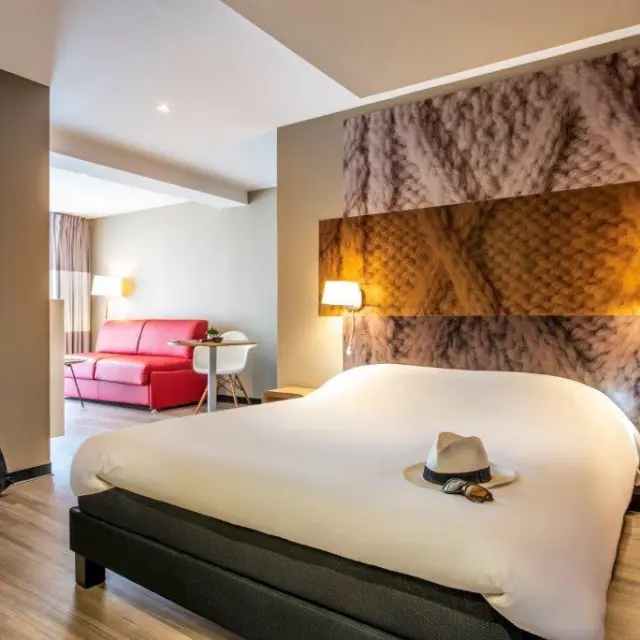 Ibis Nuits-Saint-Georges - https://www.routedesgrandscrusdebourgogne.com/