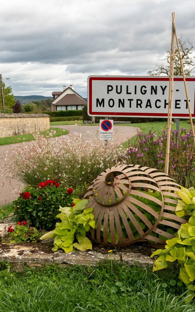 Village de Puligny-Montrachet sur la Route des Grands Crus de Bourgogne