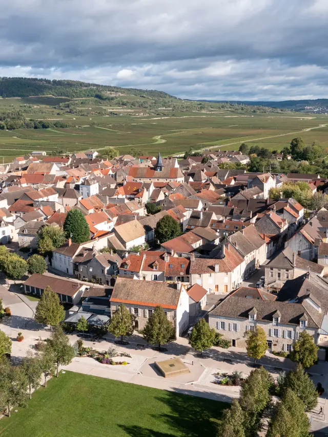 Village de Puligny-Montrachet sur la Route des Grands Crus de Bourgogne