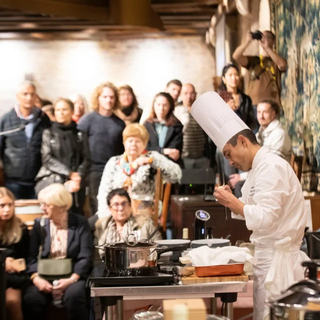 Championnat mondial de l’Œuf en Meurette au château du Clos de Vougeot