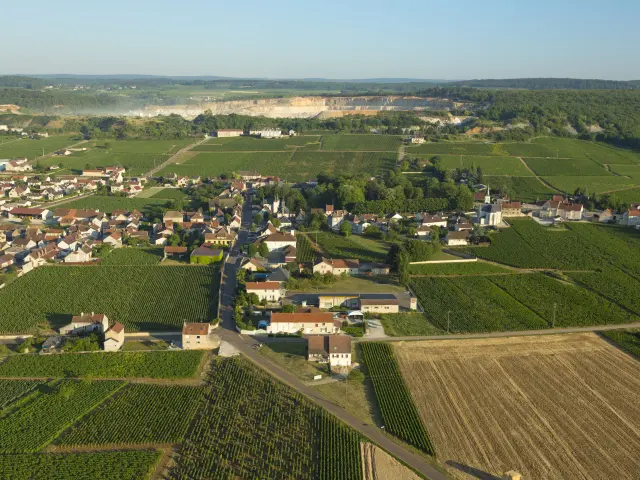 Comblanchien-Route des Grands Crus de Bourgogne