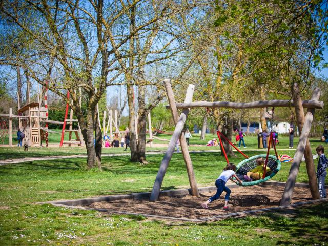 Parc de Garonne Aire de jeu en bois XXL