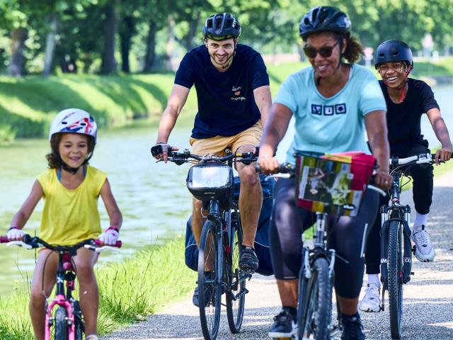 Fahrradtour um den Wasserhang von Montech entlang des Seitenkanals der Garonne.