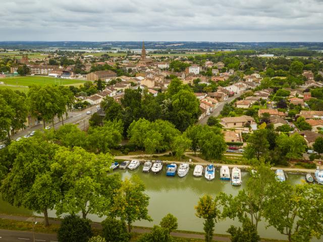 Der Hafen von Montech - Blick aus der Drohne