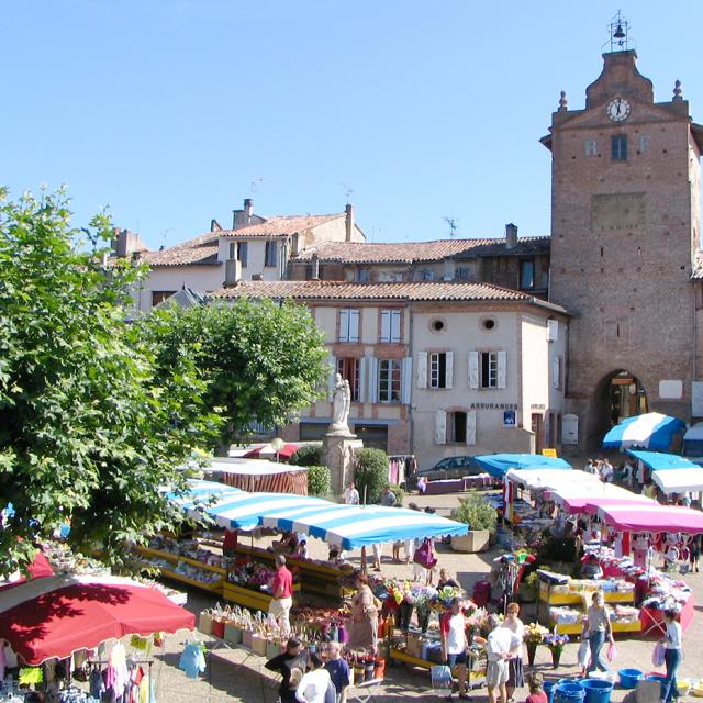 Markt in Verdun sur Garonne Freitagmorgen