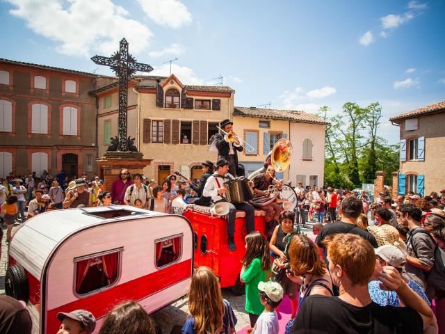 Spectacle Théâtre de rue - Festival d'Art d'Art