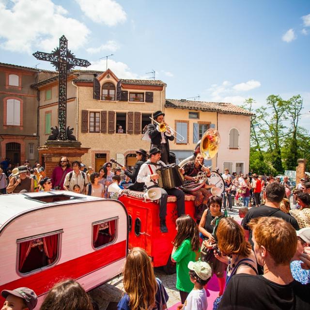 Spectacle Théâtre de rue - Festival d'Art d'Art