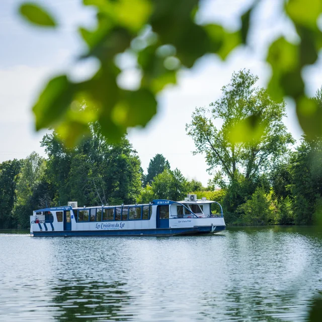 Bateau Sur Le Lot Croisieres Du Lot Cedric Vlemmings 12 Min