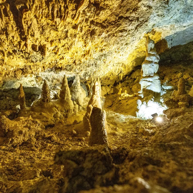 Grotte de Lastournelle