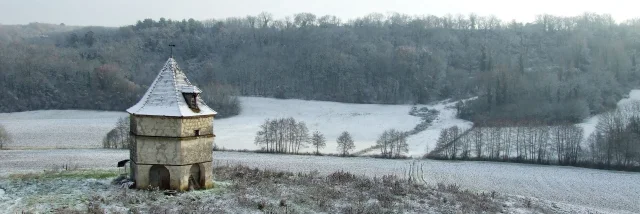Pigeonnier Guirot Sous La Neige Castella Gautier Rosso January 2009 1